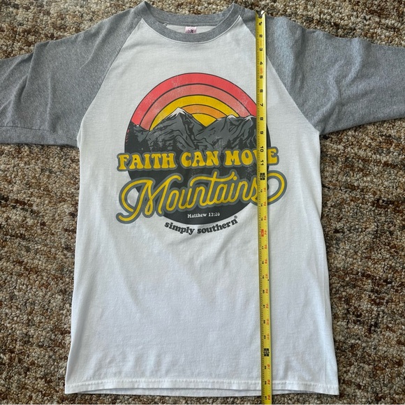 Simply Southern Vintage Collection Faith Move Mountains Baseball Shirt - Picture 6 of 8